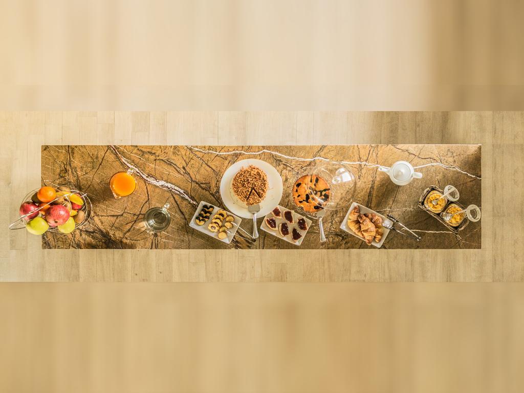 Alojamento de Acomodação e Pequeno-almoço Gremi - 3*