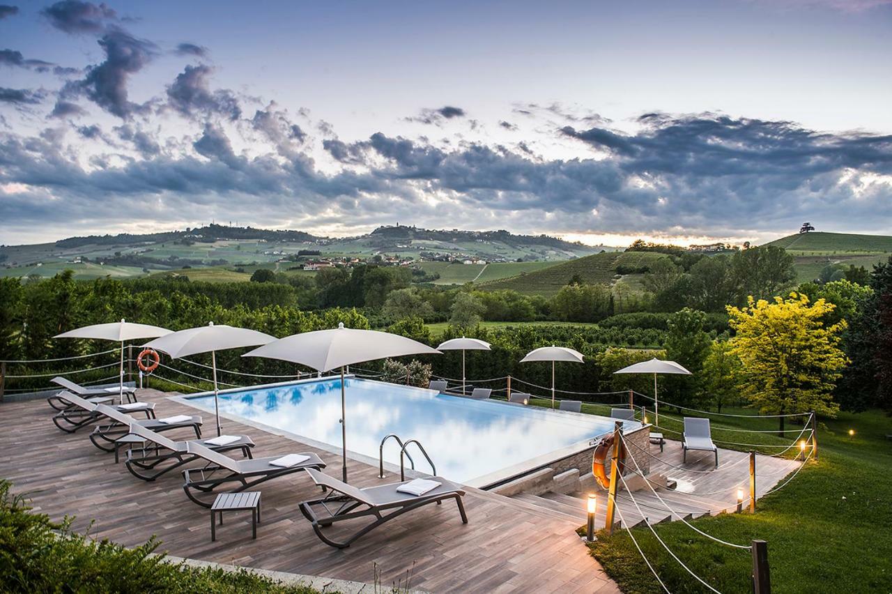 Gremi - 3* Castiglione Falletto